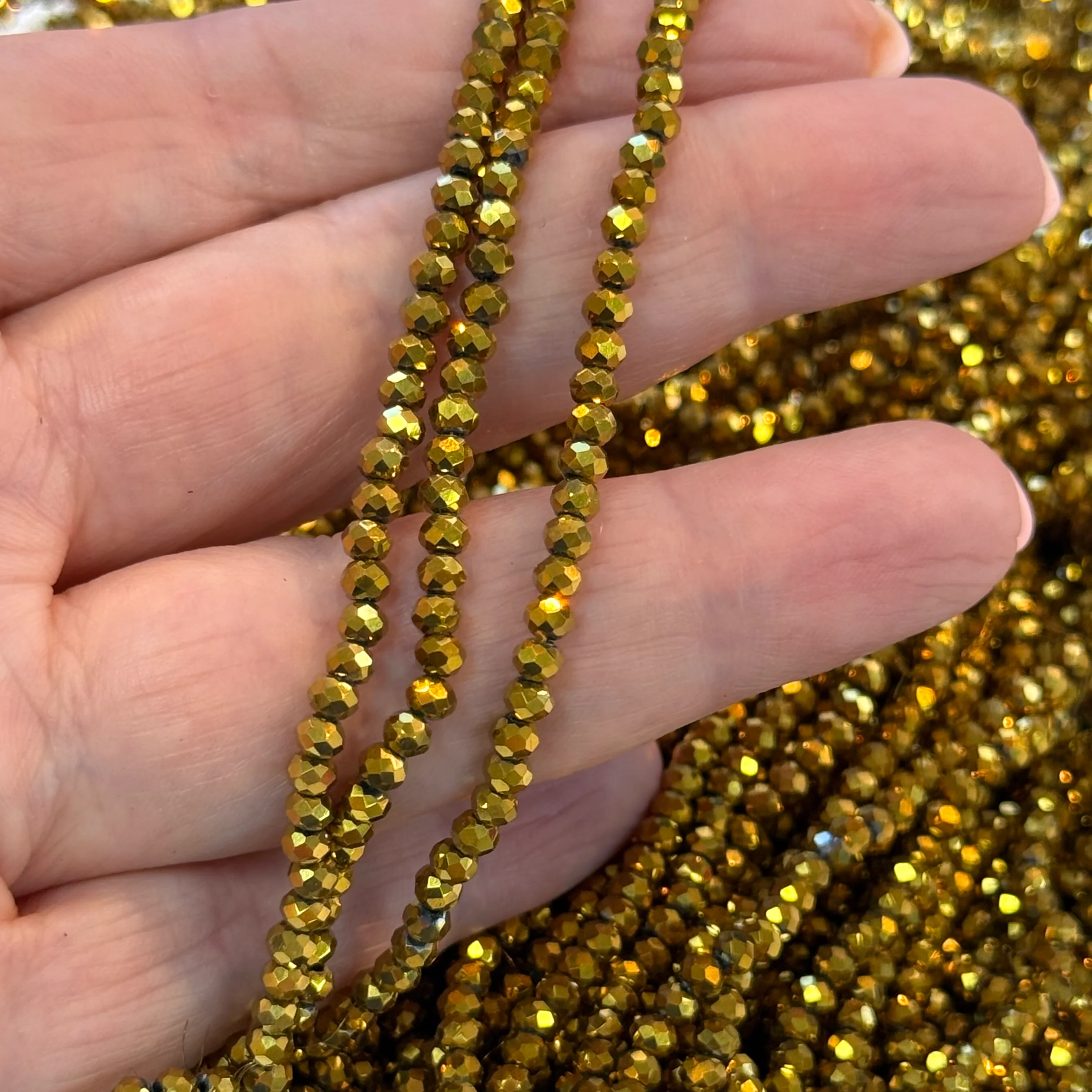 Crystal faceted rondelle 2mm Beads, PBC2C3