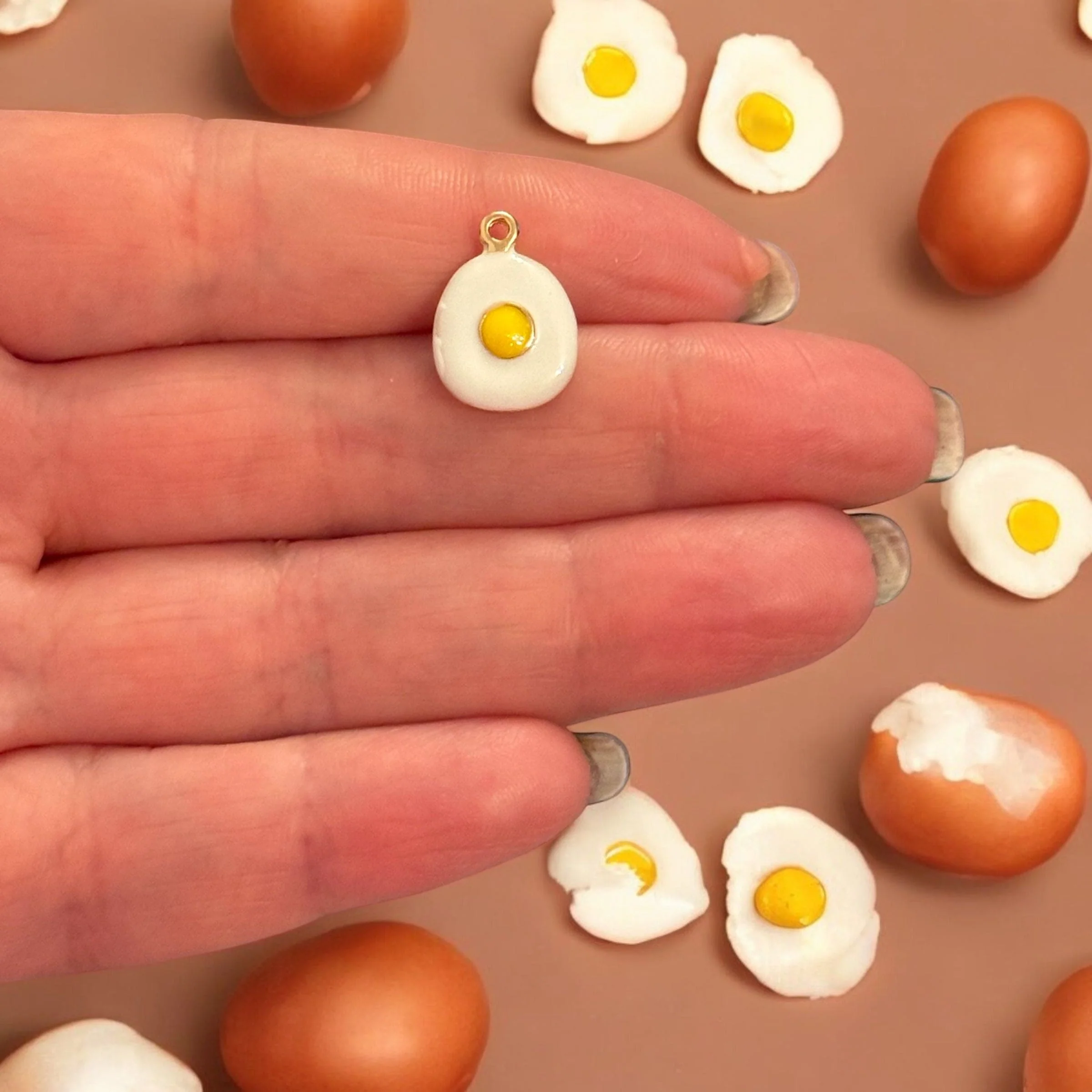 Fried Egg Charm – 3D Enamelled Brass Pendant | 24K Gold Plated | Mini Breakfast Food Charm for Necklaces, Bracelets, Earrings, DIY Jewelry