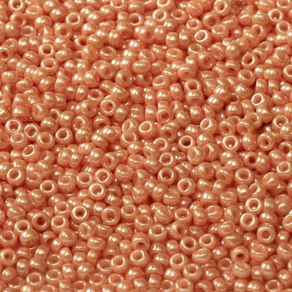 Miyuki Seed Beads 15/0,0429 - Opaque Salmon, 10 Gr