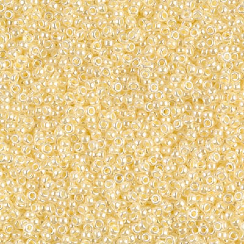 Miyuki Seed Beads 15/0,0527 - Butter Cream Ceylon, 10 Gr