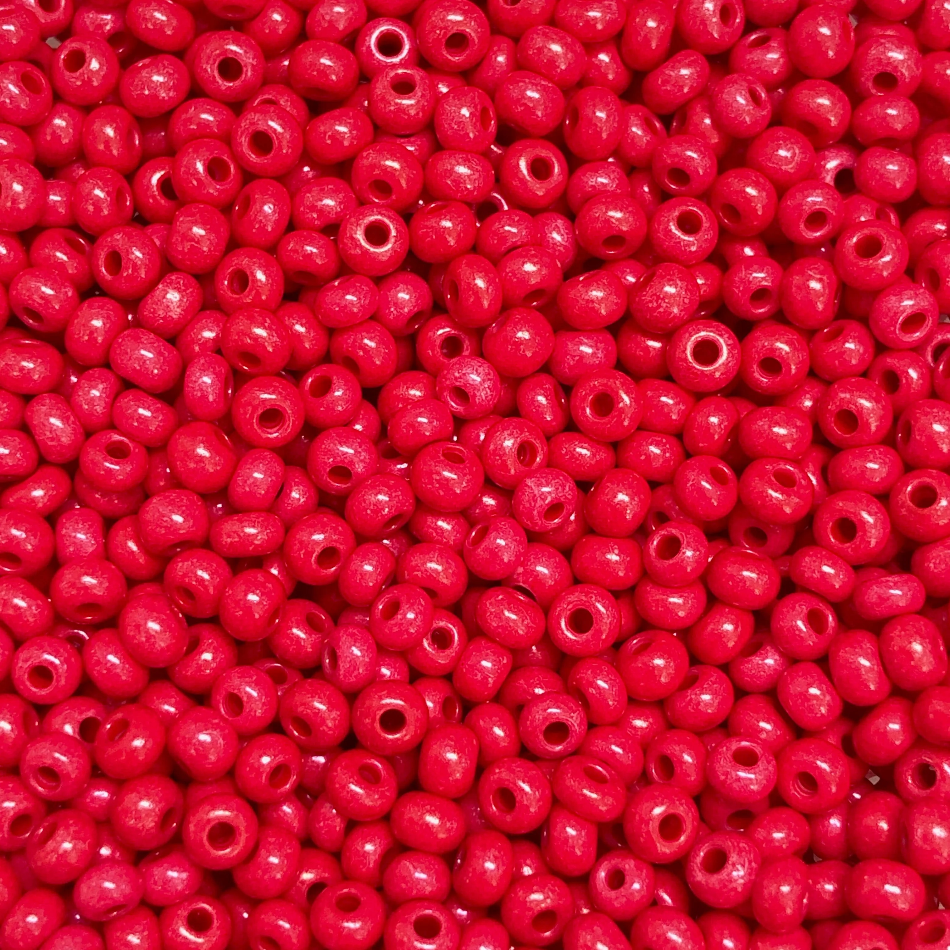 Preciosa Seed Beads 8/0 Rocailles-Round Hole-100 Gr,16A98 Red Intensive Dyed Chalkwhite