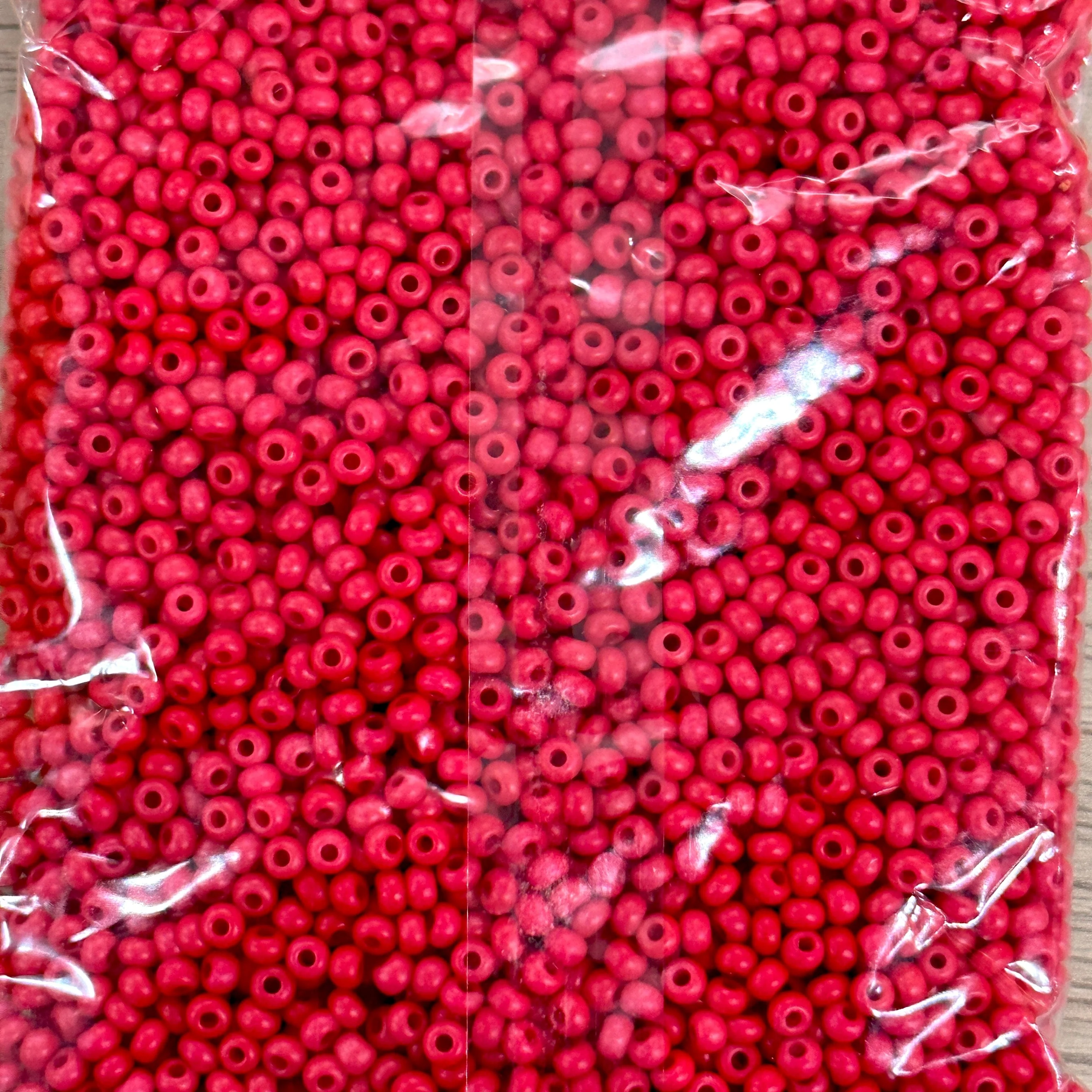 Preciosa Seed Beads 8/0 Rocailles-Round Hole-100 Gr,16A98 Red Intensive Dyed Chalkwhite - Image 2