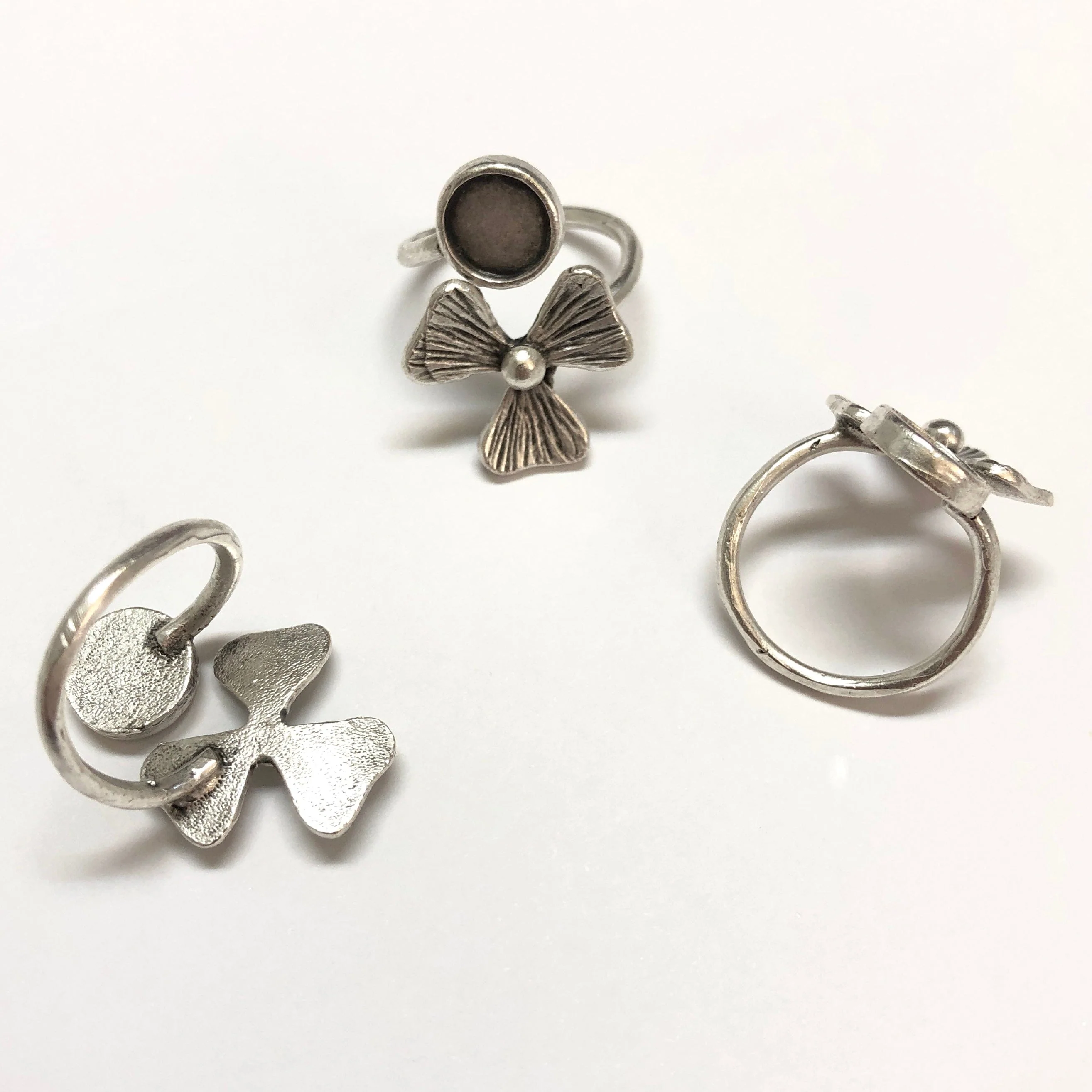 Silver Ring Setting, Antique Silver Plated Brass Adjustable Ring Blank, Adjustable Ring Bezel - Image 2