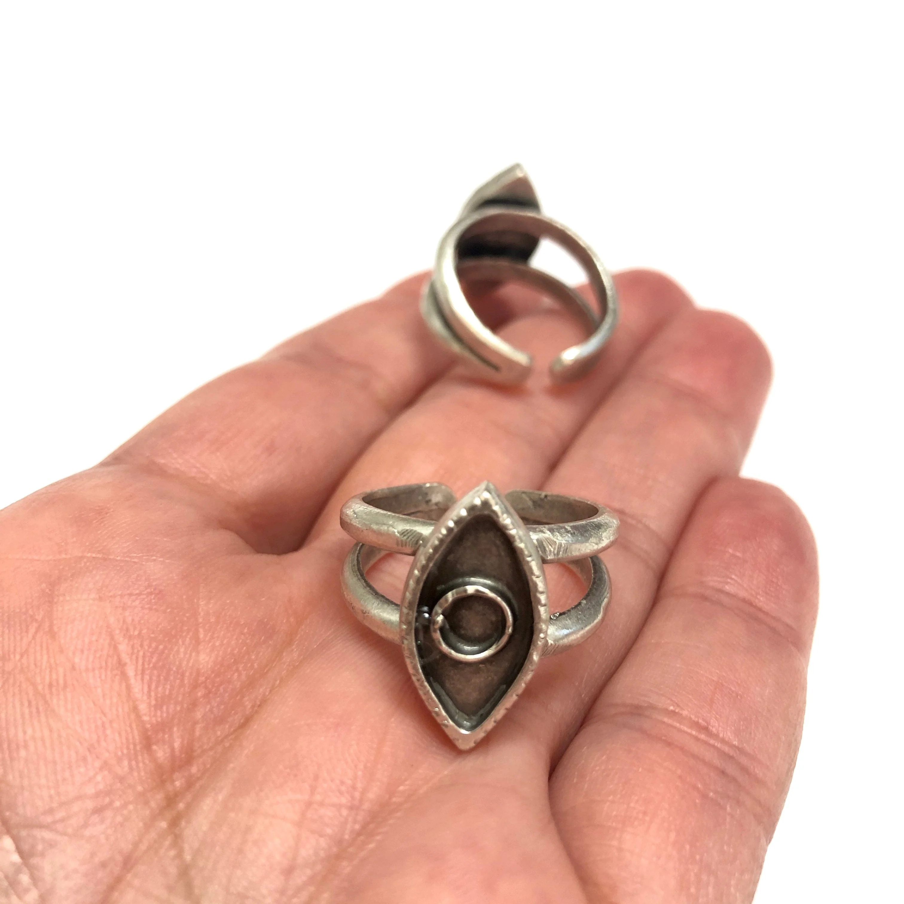 Silver Ring Setting, Antique Silver Plated Brass Adjustable Ring Blank, Adjustable Ring Bezel - Image 3