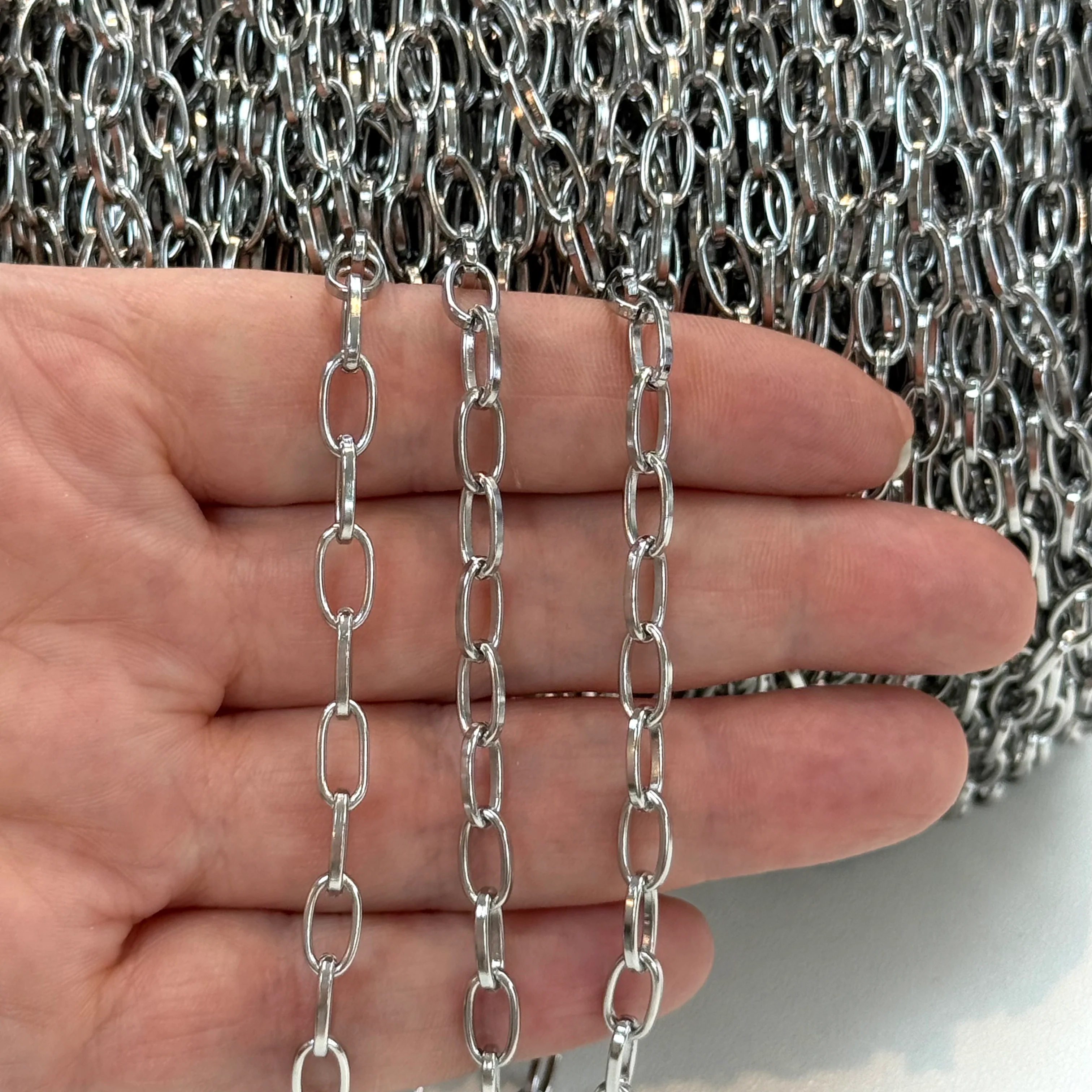 Stainless Steel Open Oval Link Chain – Minimalist Cable Chain by the Meter