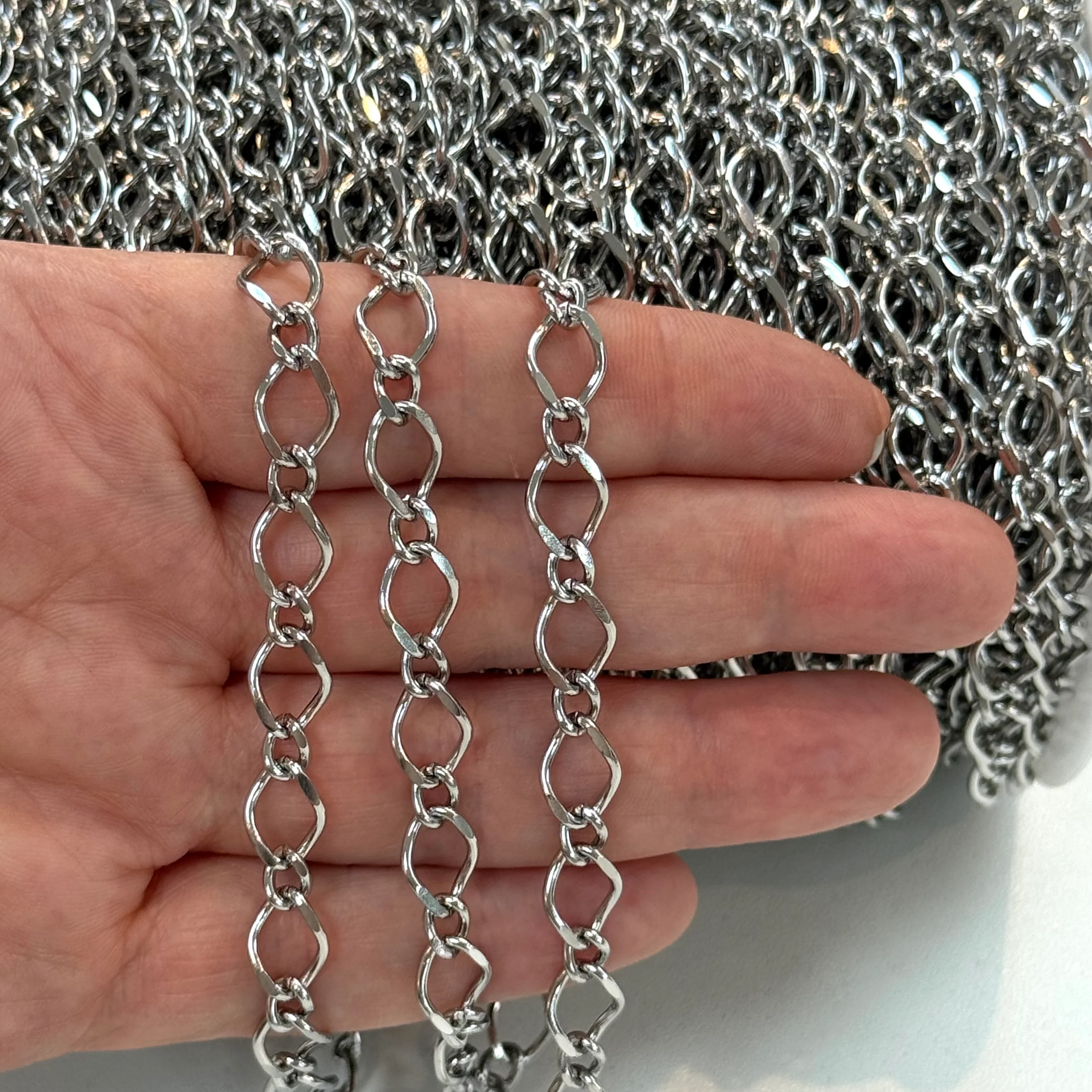 Waterproof Stainless Steel Open Link Chain – Organic Oval Cable Chain