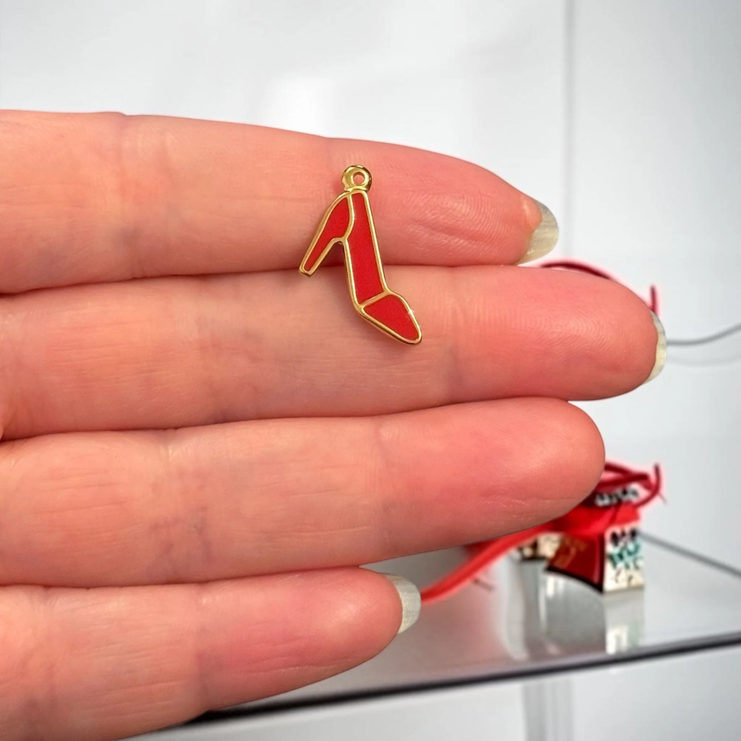 Waterproof Stainless Steel PVD Gold Plated Red High Heel Charm – Enamel Shoe Pendant, Tarnish Resistant Fashion Charm